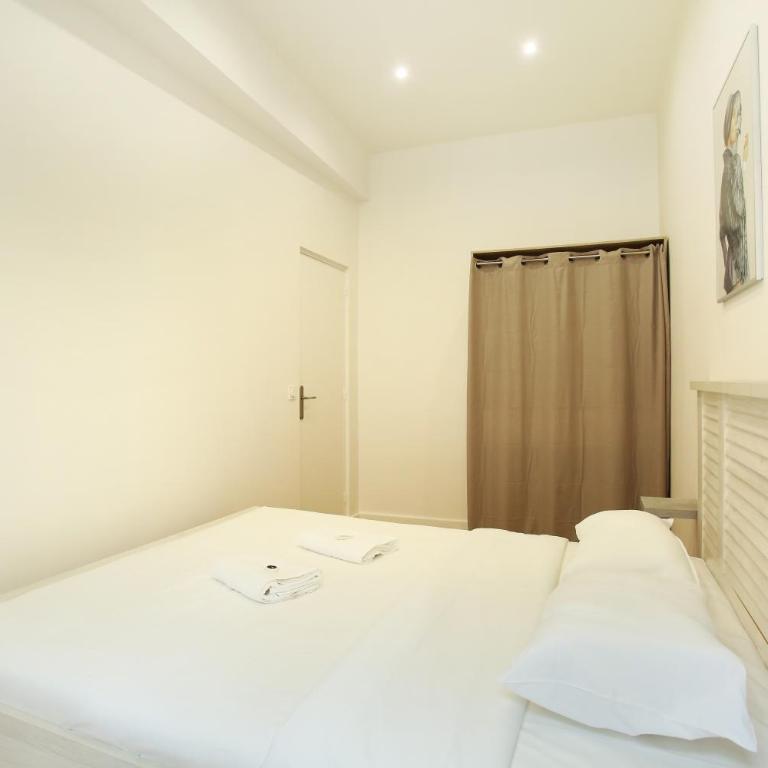Rent a Room - Studio Bonne Nouvelle - Two-Bedroom Apartment - 5