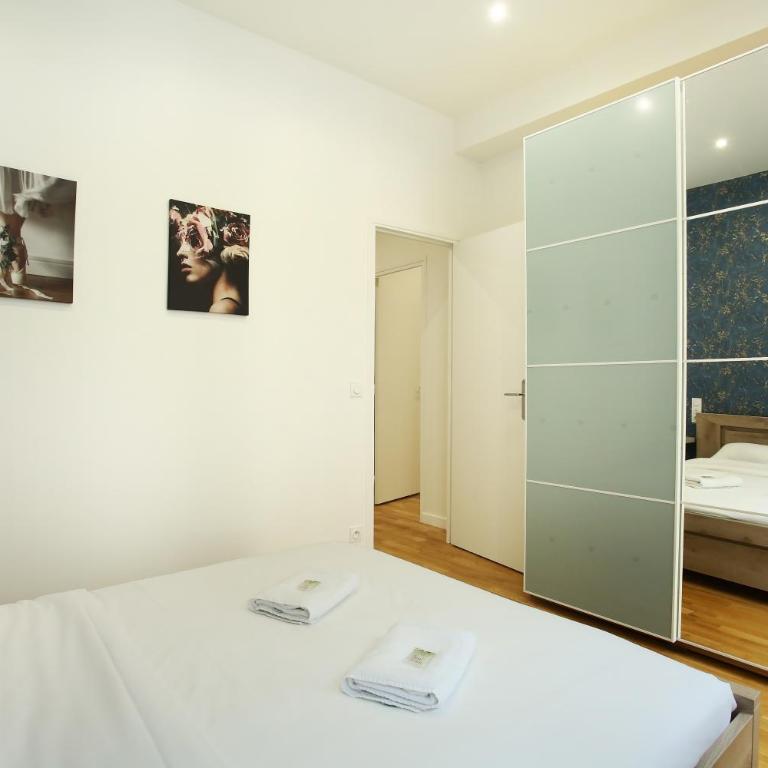 Rent a Room - Studio Bonne Nouvelle - Two-Bedroom Apartment - 4