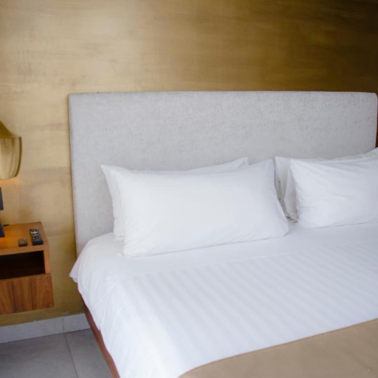 IT Boutique Hotel & Restaurant - Habitación Deluxe - 1