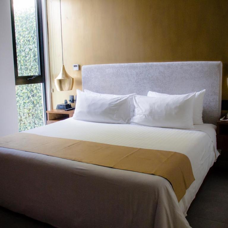 IT Boutique Hotel & Restaurant - Habitación Deluxe - 3