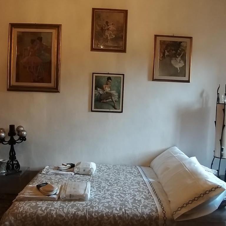 Vasari Home - Appartamento con 2 Camere da Letto - 11