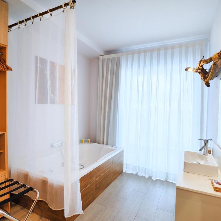 Hotel Boutique Sabbia Valencia - Junior Suite con Vista Mare - 12