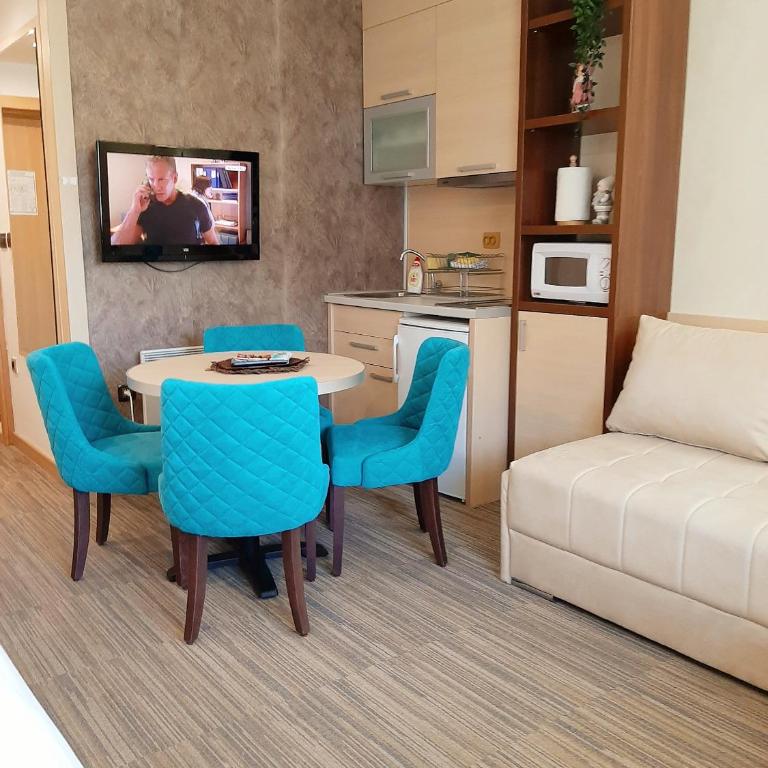 Select Lux Angella-Konaci - Apartment with Mountain View - 10