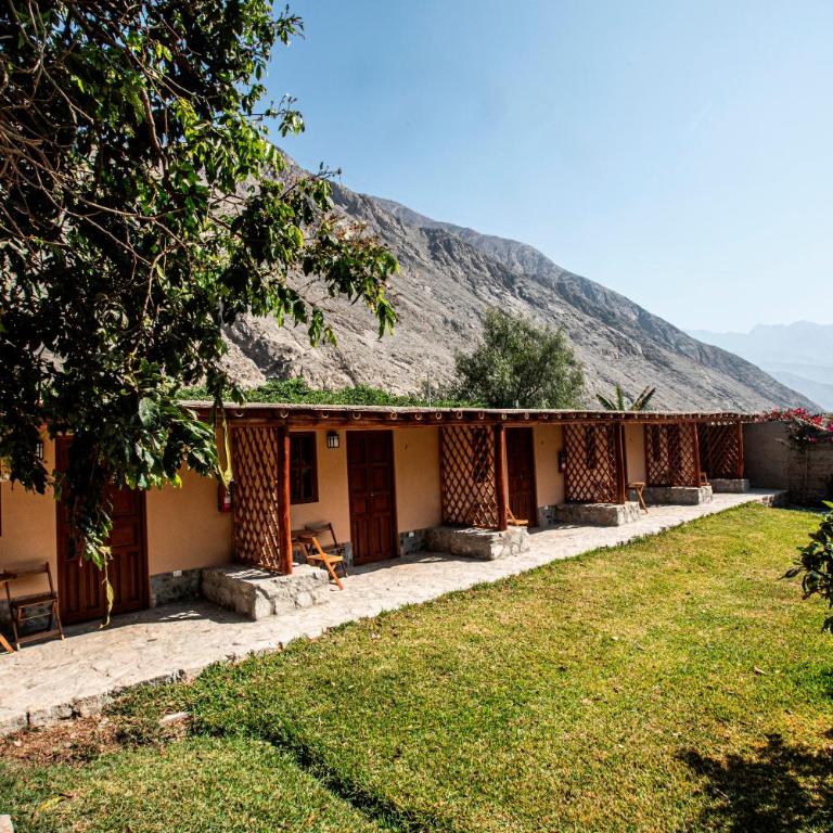 La Confianza Hotel - Queen Room with Garden View - 4