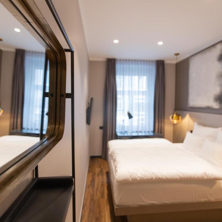 Munich Rooms Hotel - Zimmer mit Queensize-Bett - 16