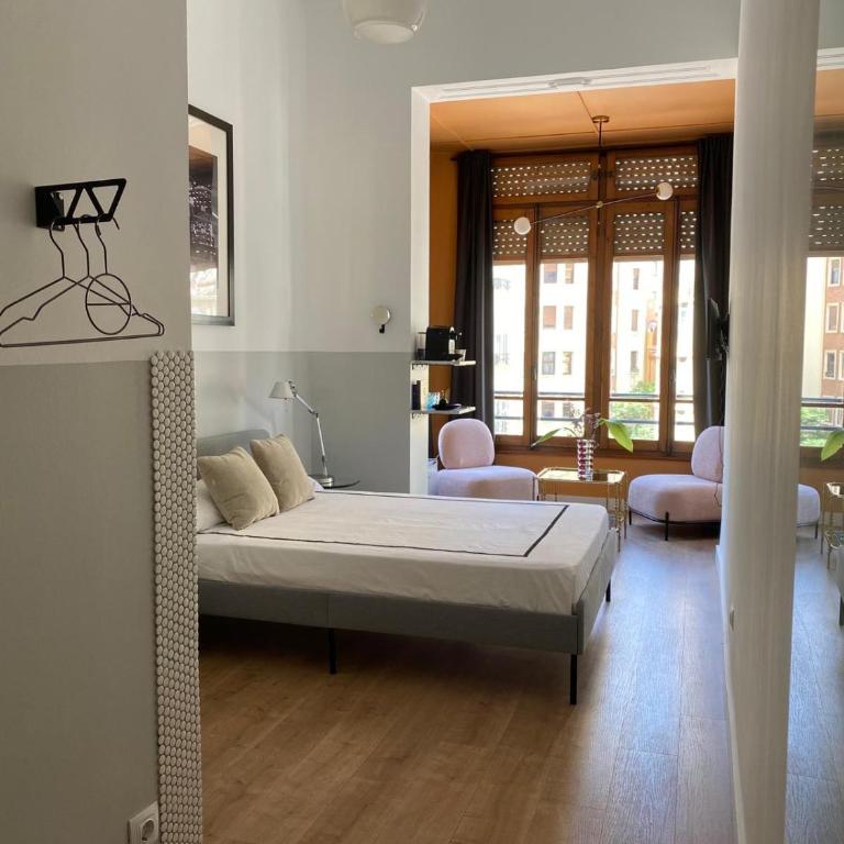 BUBUFLATS Ayuntamiento - Suite with City View - 14