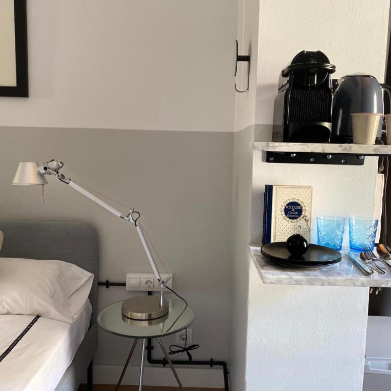 BUBUFLATS Ayuntamiento - Suite with City View - 16
