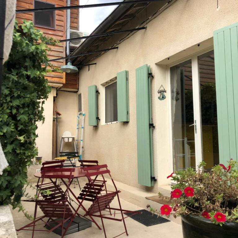 MAZET avec spa - One-Bedroom House - 5