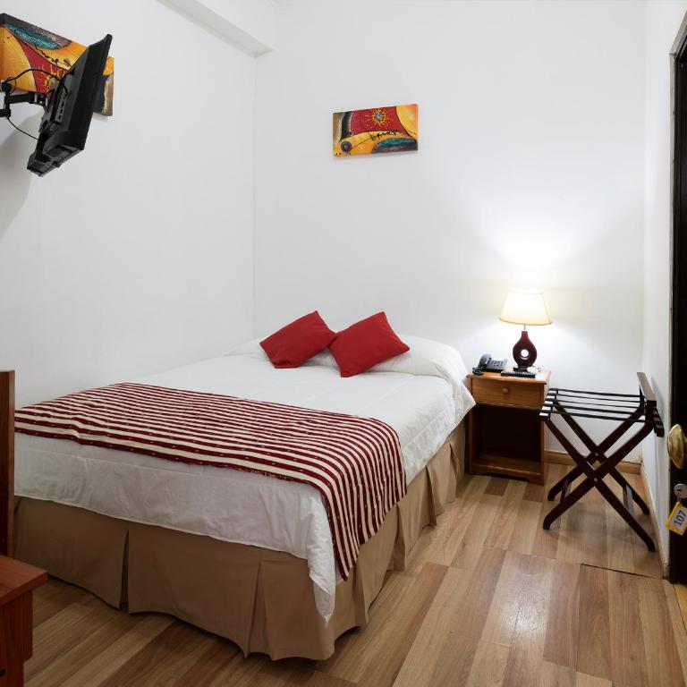 Hotel Samaña - Habitación Estándar - 1 cama grande - 1