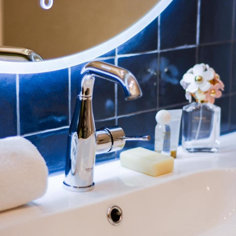 New and renovated amazing flat in heart of PARIS - Appartement 1 Chambre - 4