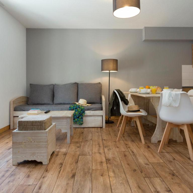 Résidence Odalys Les Chalets de l'Arvan II - Appartement 2 Chambres (6 Adultes) - 6