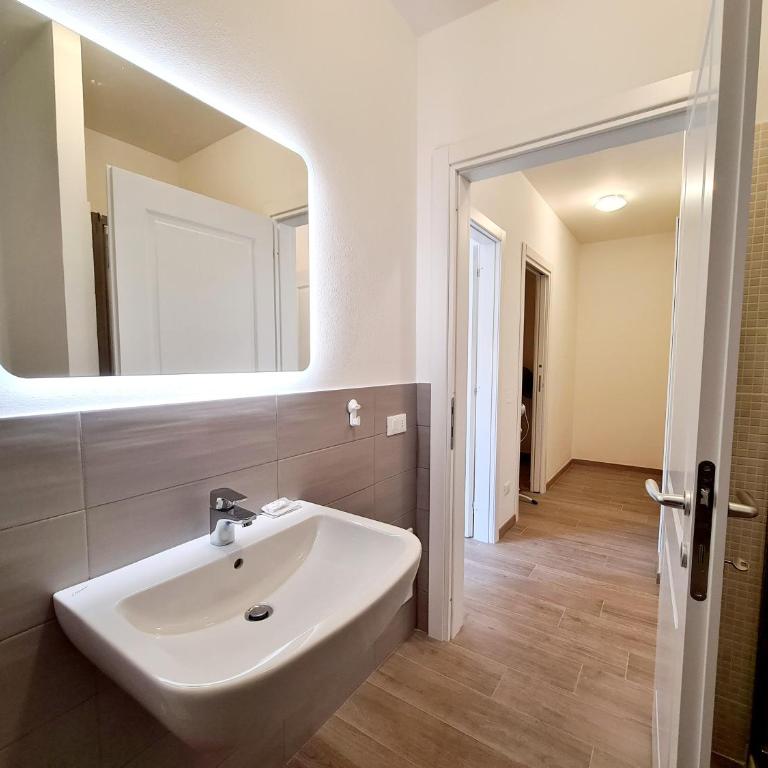 Santa Caterina - Appartamento Deluxe con 2 Camere da Letto e Vista Giardino - 10