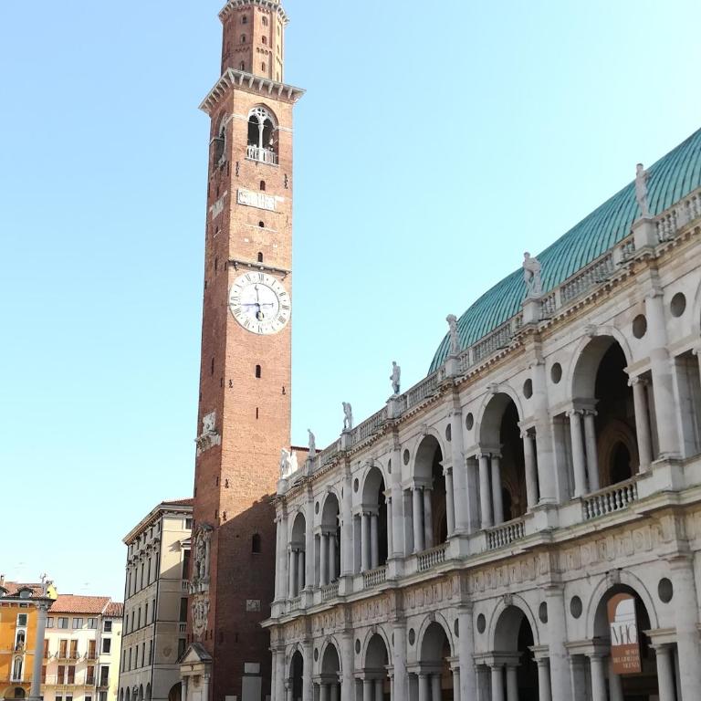 AppartamentoPalladio140 - Appartamento con 2 Camere da Letto - 17