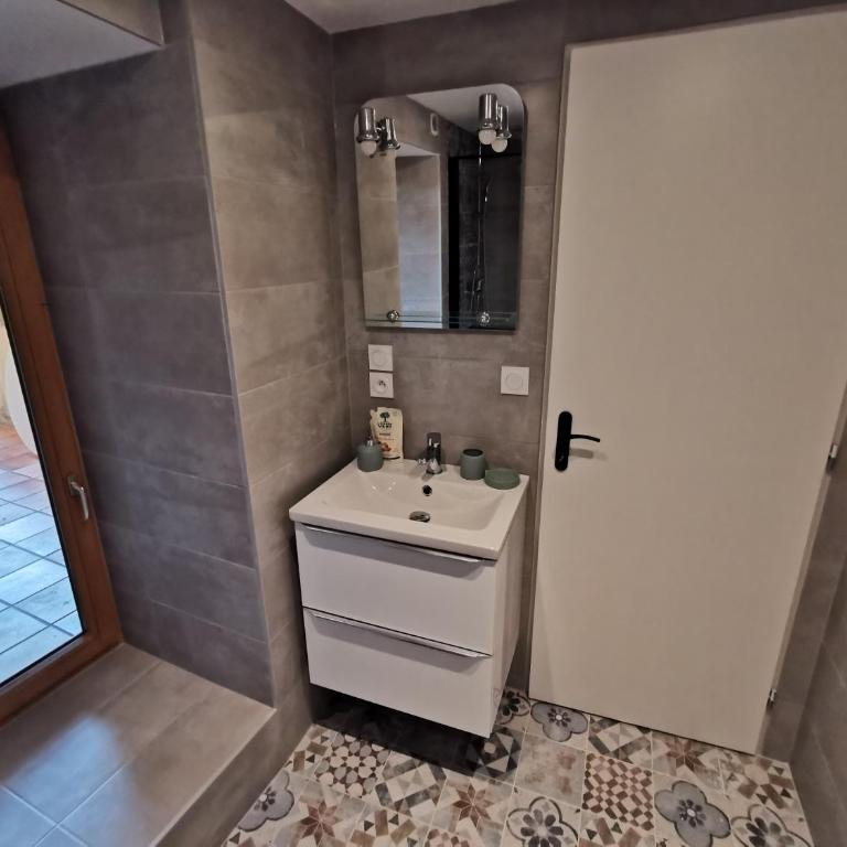 Rives and Sleep - Appartement 1 Chambre - 8