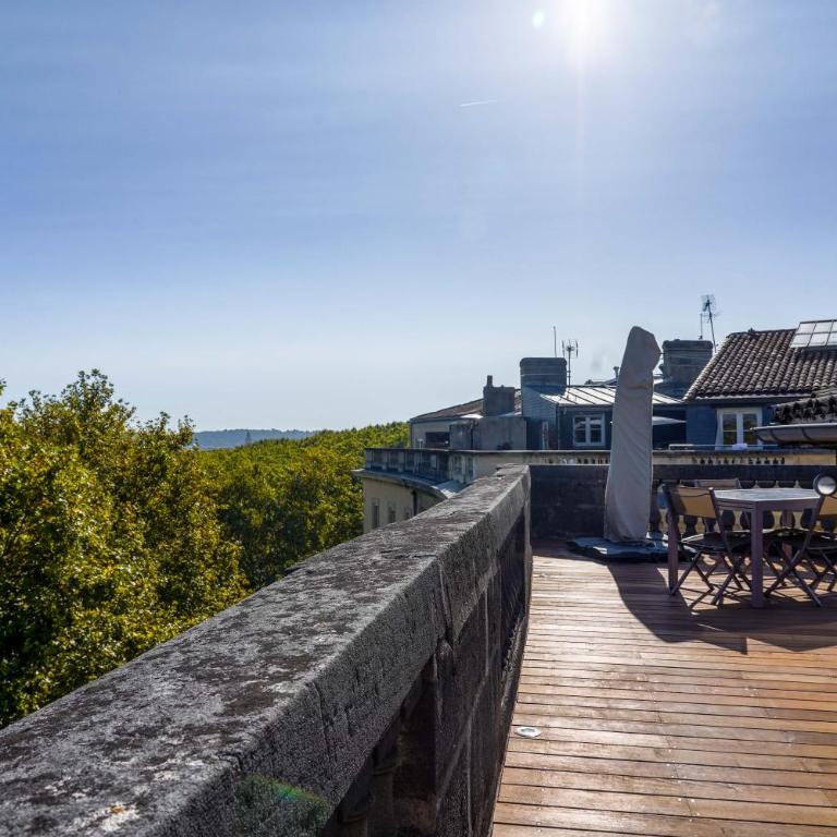 Chateau Trompette - Localisation exceptionnelle 4 chambres 2 salles de bain et grande terrasse - Appartement avec Terrasse - 10