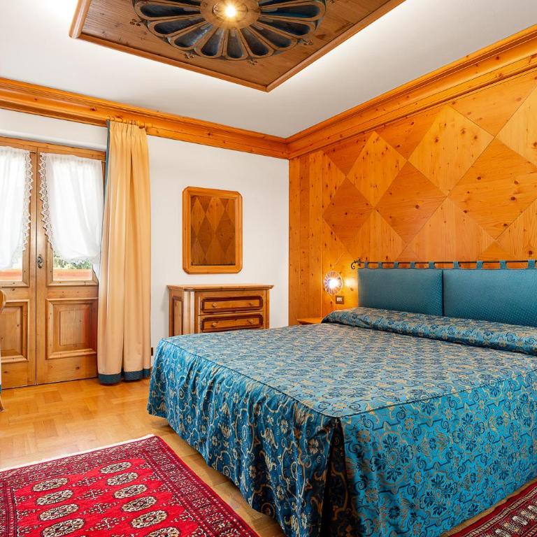 Hotel Natale - Camera Superior Matrimoniale/Doppia con Letti Singoli con Balcone e Vista Montagna - 5