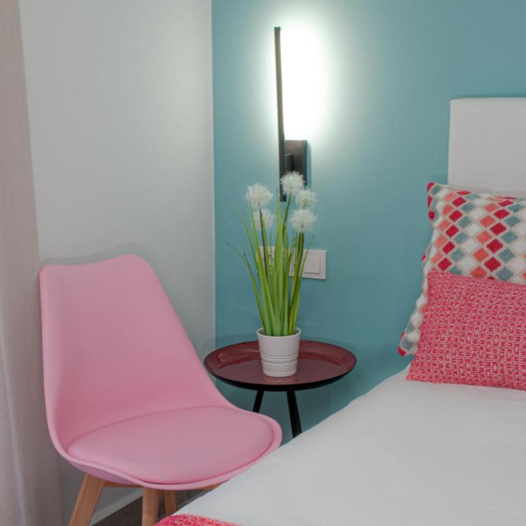 ABAL Apartments - Barrio - Two-Bedroom Apartment with Balcony - 11