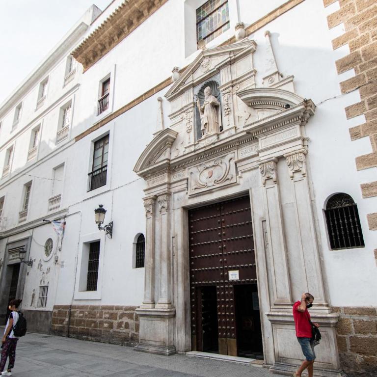 Apartamento Colon en Cadiz - Apartamento de 2 dormitorios - 30