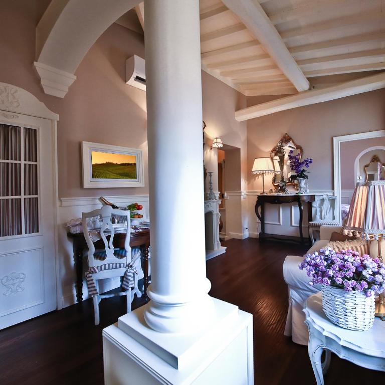 Ponte Vecchio Luxury Suite - Daily Refresh Available - Appartamento con 2 Camere da Letto - 24