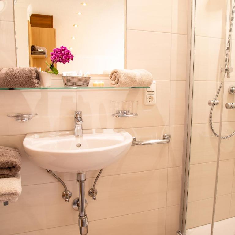 Haus Tirol - Apartment mit 4 Schlafzimmern und einem Balkon - 9