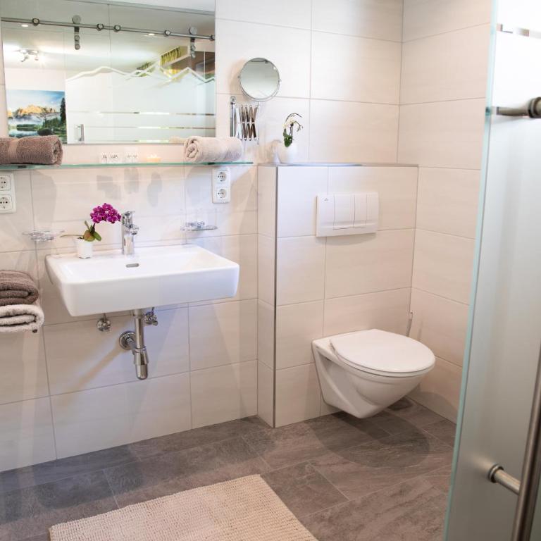 Haus Tirol - Apartment mit 4 Schlafzimmern und einem Balkon - 12