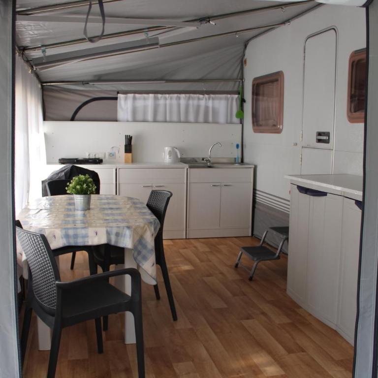 PS-Caravaning auf Union Lido - Wohnwagenvermietung - Roulotte - 5