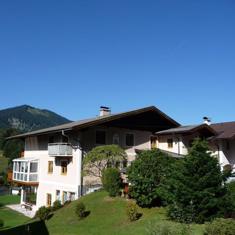 Haus Lungau - Apartment mit Blick auf die Berge - 1