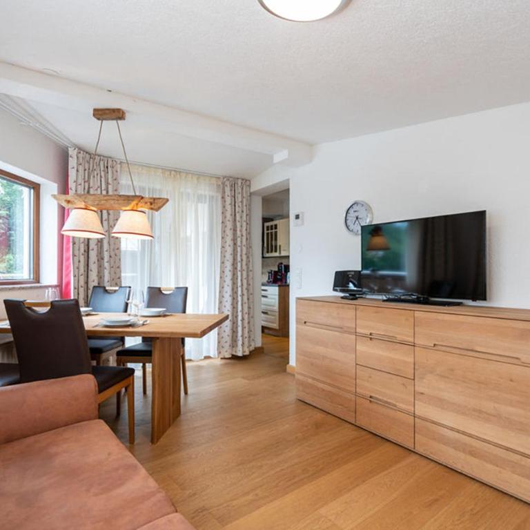 Chalet Schmittenbach - Pinzgau Holidays - Penthouse Apartment TOP 4 - 8