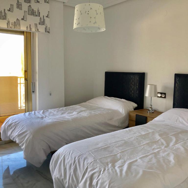 Rentcostadelsol Fuengirola Doña Sofia A - Apartamento - 17