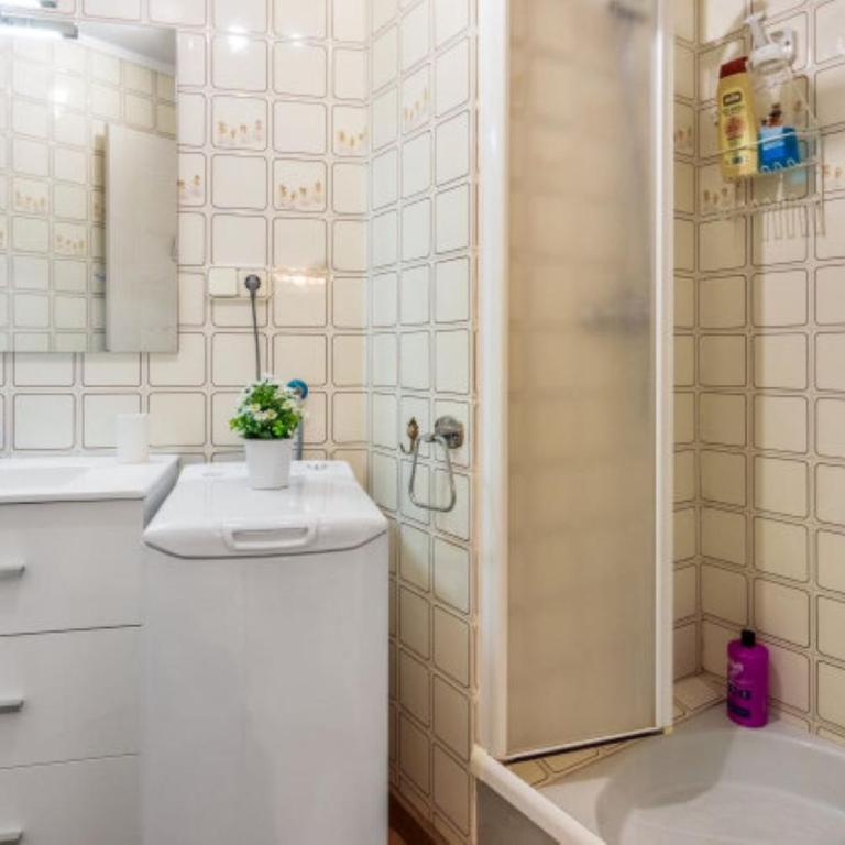 Apartamentos Bellamar - Apartamento con balcón - 9