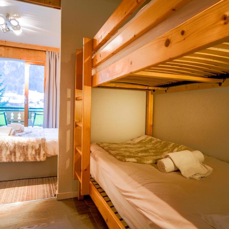 L'Hermine Blanche - Chambre Quadruple Supérieure (2 Adultes + 2 Enfants) - 1