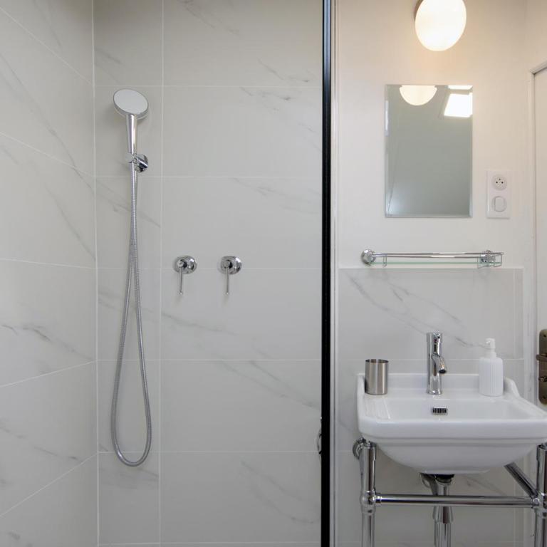 COCOON LOFT - MAGNIFIQUE LOFT SOUS TOIT, REFAIT A NEUF, VUES SPLENDIDES, CLIM, WIFi - Loft - 19