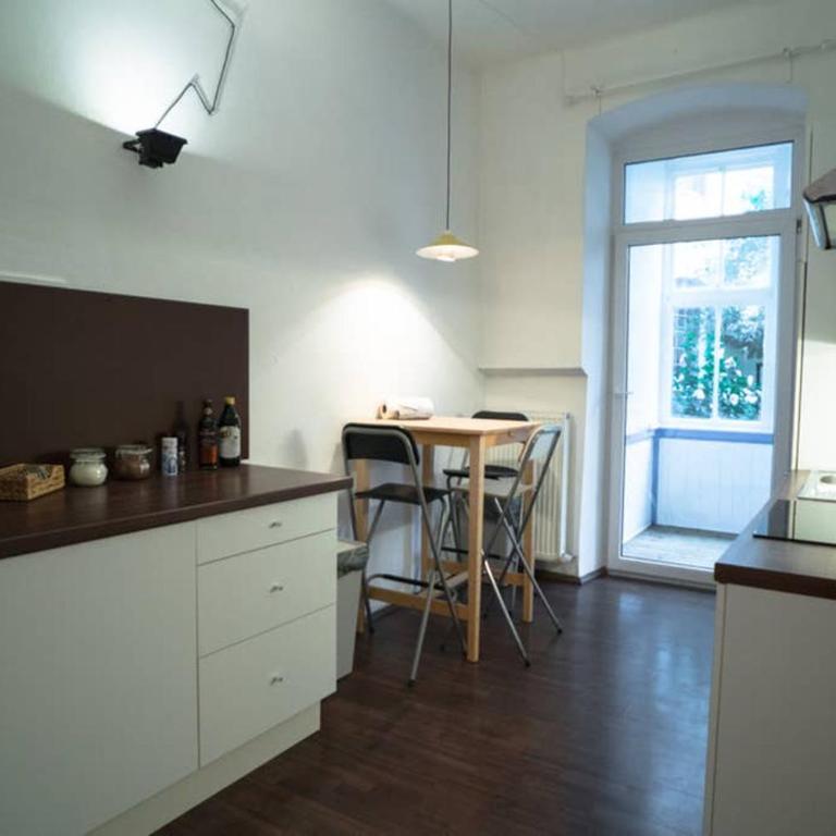 Cosy and Spacious Apartment in the heart of Innsbruck - Apartment mit 2 Schlafzimmern - 17