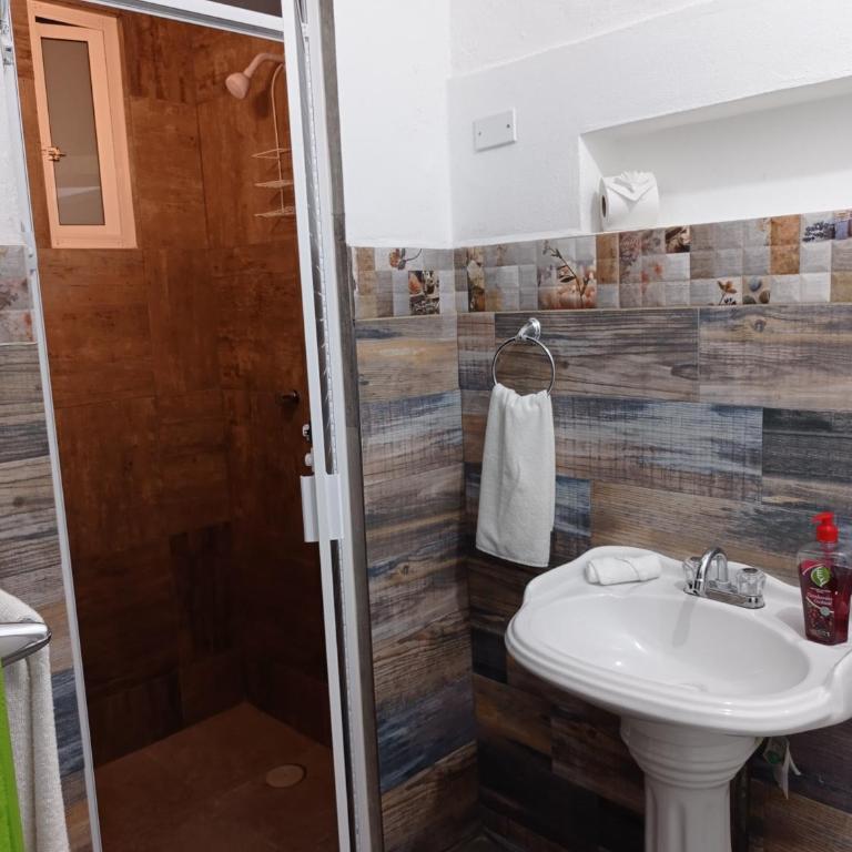 Hotel Casa Ceci Inn - Family Suite - 15