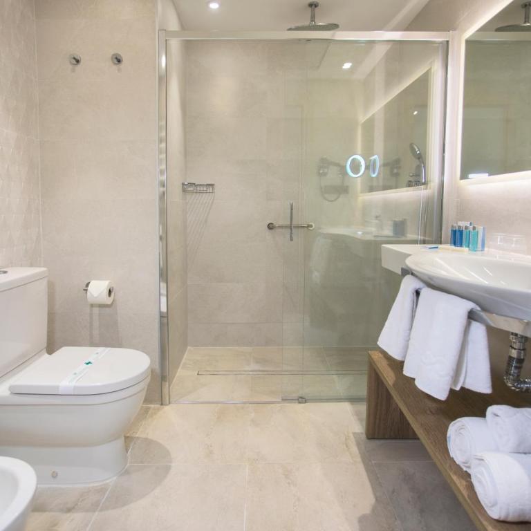 Hotel Presidente 4 sup - Habitación Doble con vistas a la ciudad - 1