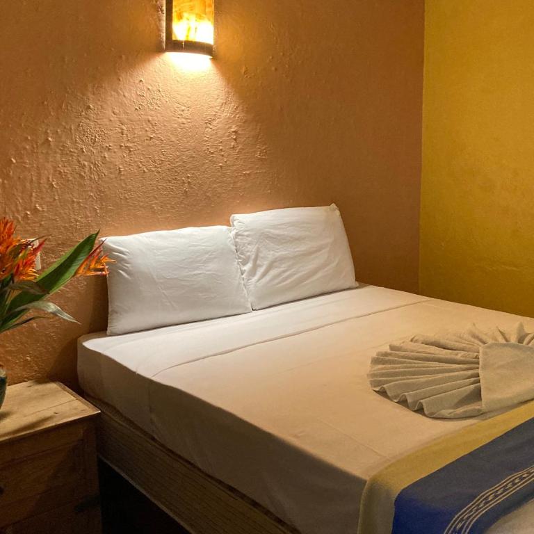 Hotel Arcoiris - Habitación Doble Deluxe con balcón y vistas al mar - 7