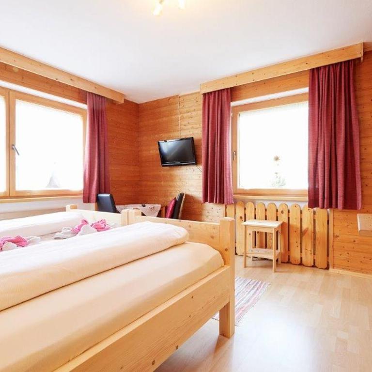 Bettys Ferienwohnung - Apartment mit 3 Schlafzimmern - 2