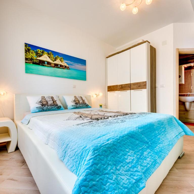 Sveti Luka Apartments - Two-Bedroom Apartment - 5