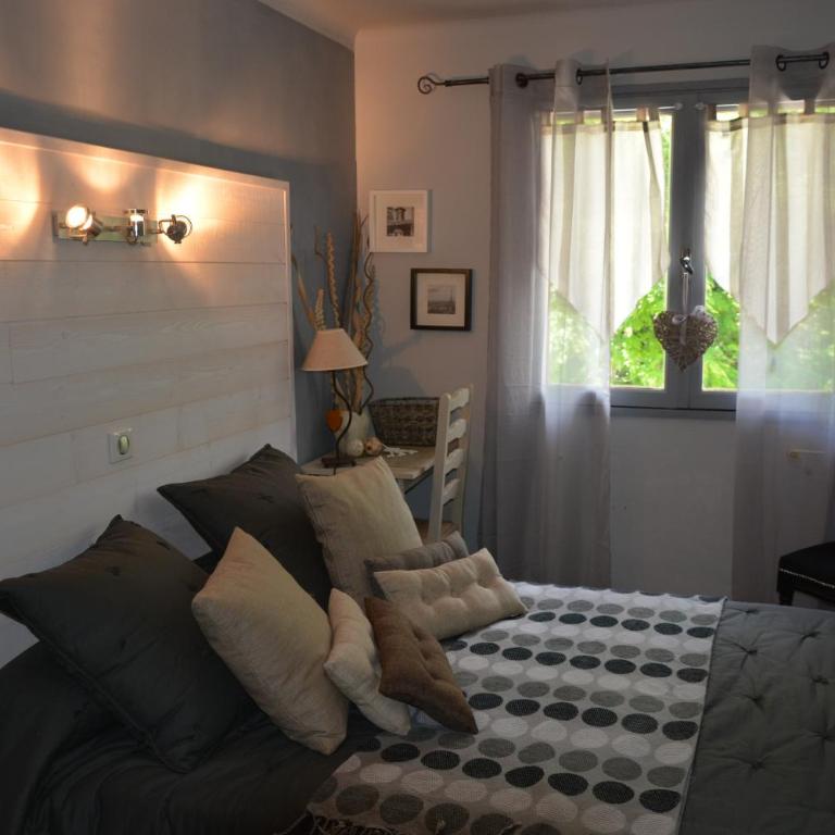 Hotel & Restaurant Le Chalvet - Chambre Triple Confort - 2