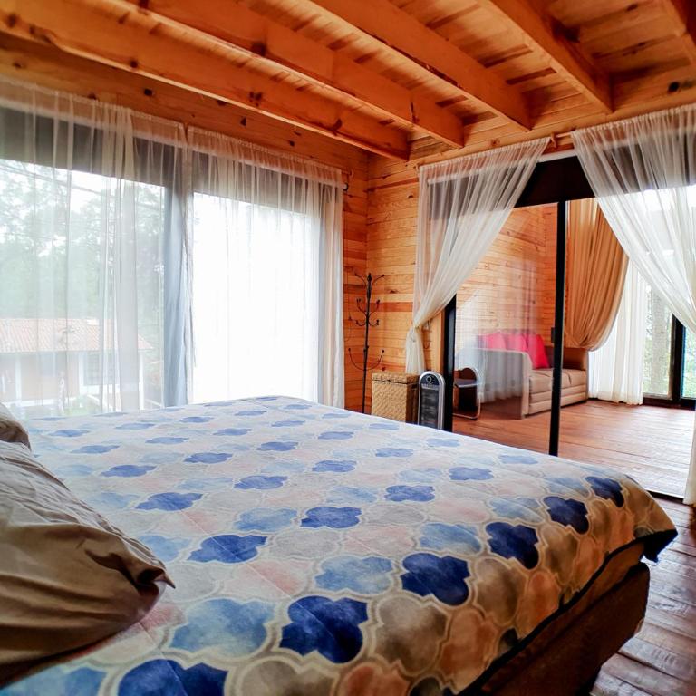Hermosa Cabaña en Mazamitla a 1km del centro - Hermosa vista - Cómodas habitaciones - Todo cerca - Chalet - 16