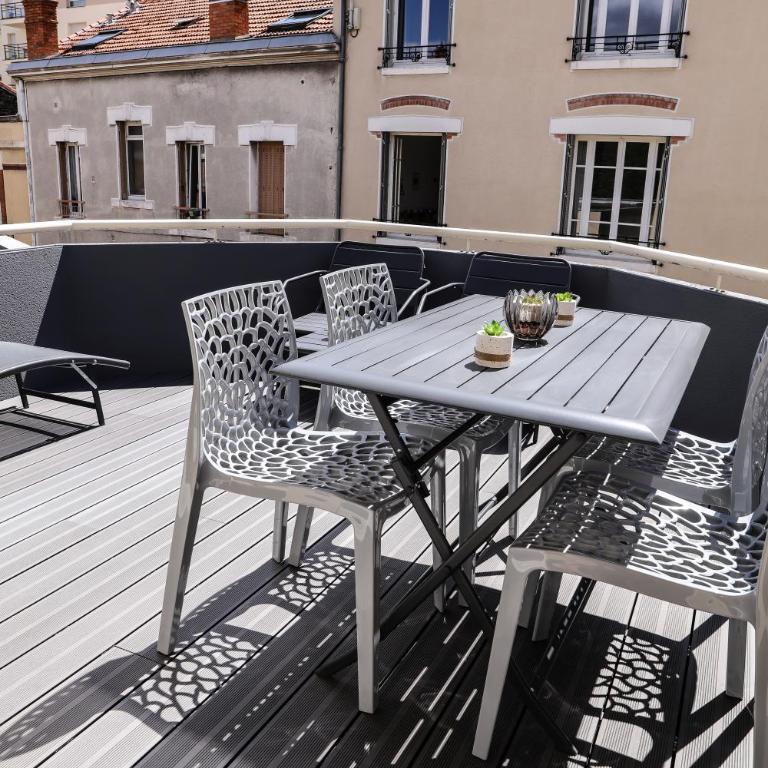 CHARMANT T3 JAUDE + TERRASSE ET GARAGE - Appartamento con 2 Camere da Letto - 8