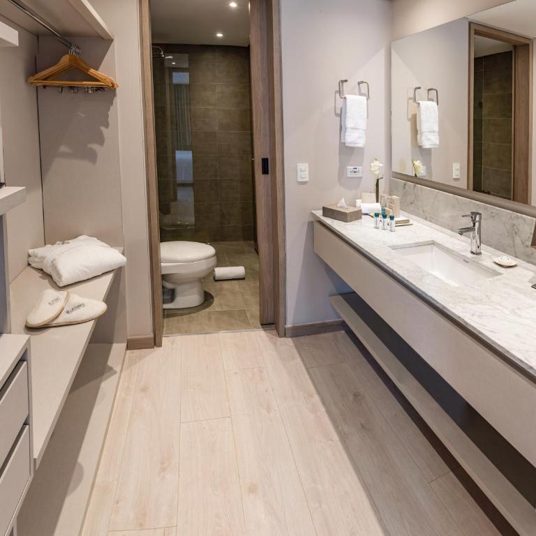 Hotel York Luxury Suites Medellin by Preferred - Suite Superior - 9