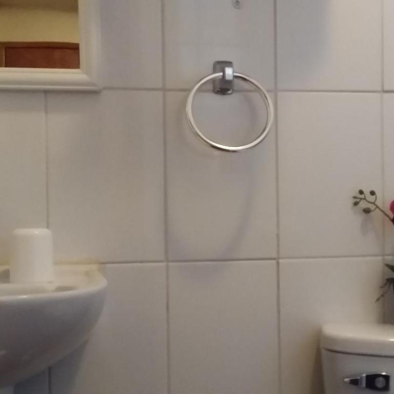 Hostal Tunquelen - Habitación Doble con baño privado - 5