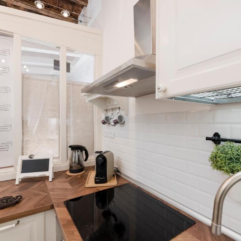 Capo Le Case, Romantic Flat near Spanish Steps - Appartamento con 1 Camera da Letto - 25