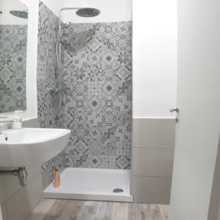 Kos - Double Room with Private Bathroom - 5