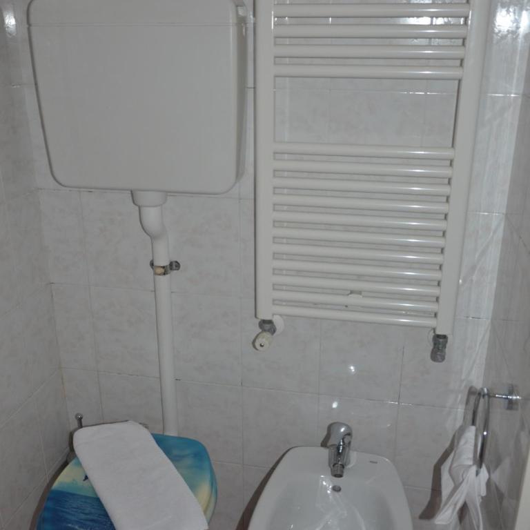 Residence Della Vista - Appartamento con 2 Camere da Letto e Balcone - 10