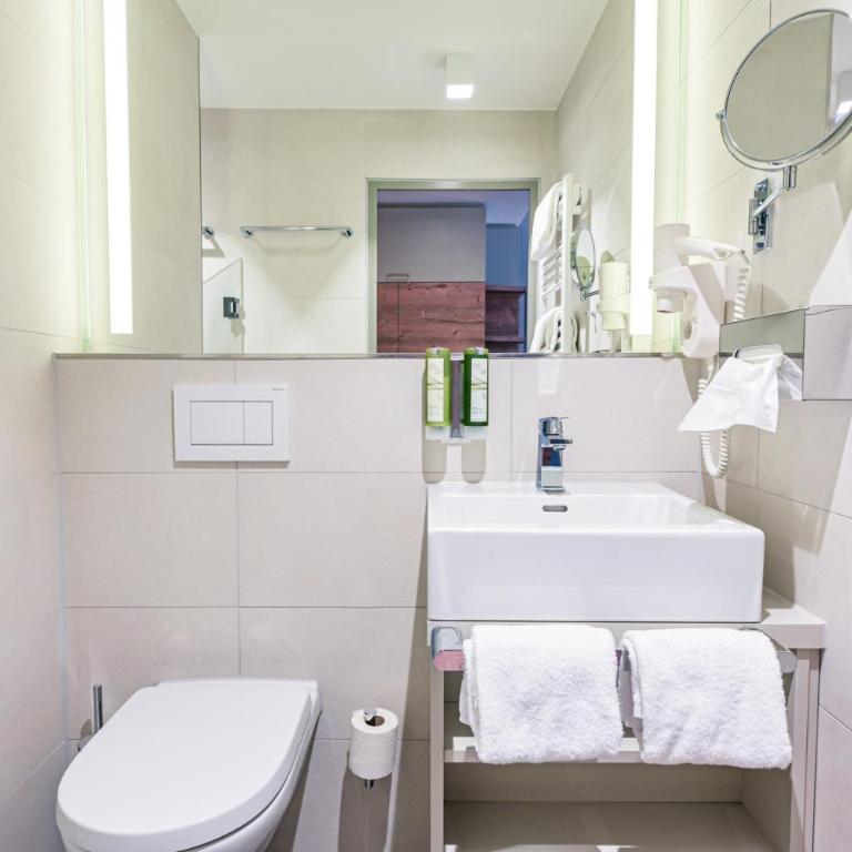 feelMOOR - Gesundresort Bad Wurzach - Doppelzimmer mit Kingsize-Bett - 9