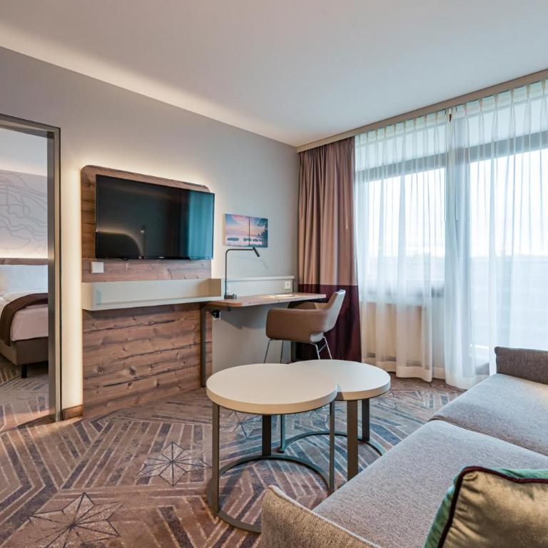 feelMOOR - Gesundresort Bad Wurzach - Suite mit Kingsize-Bett und Balkon - 2
