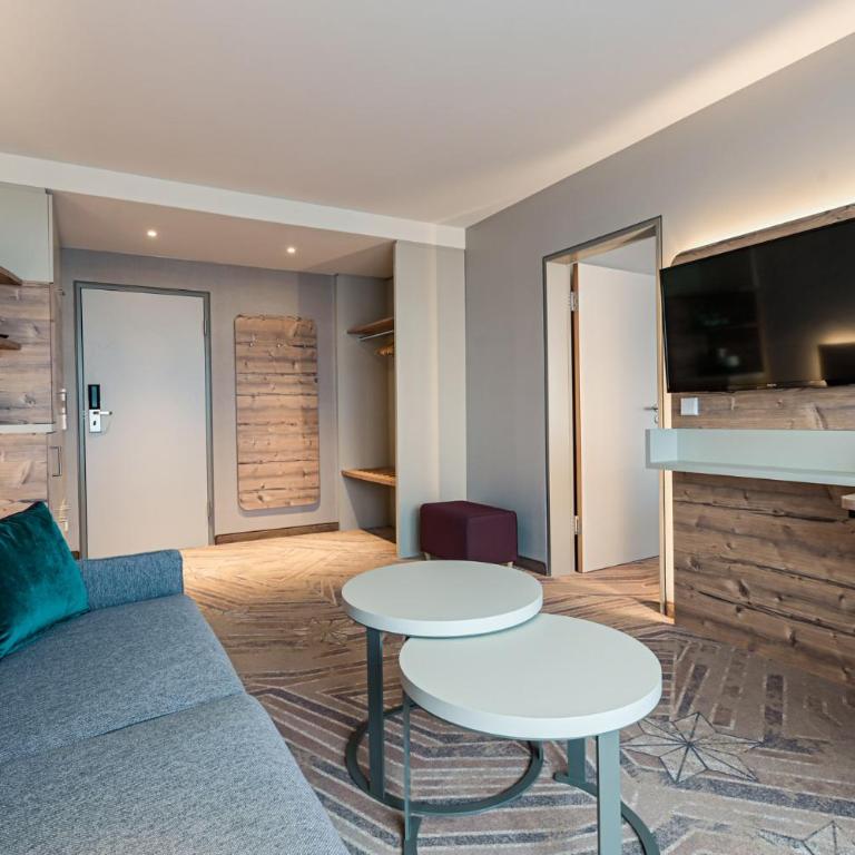 feelMOOR - Gesundresort Bad Wurzach - Suite mit Kingsize-Bett und Balkon - 11