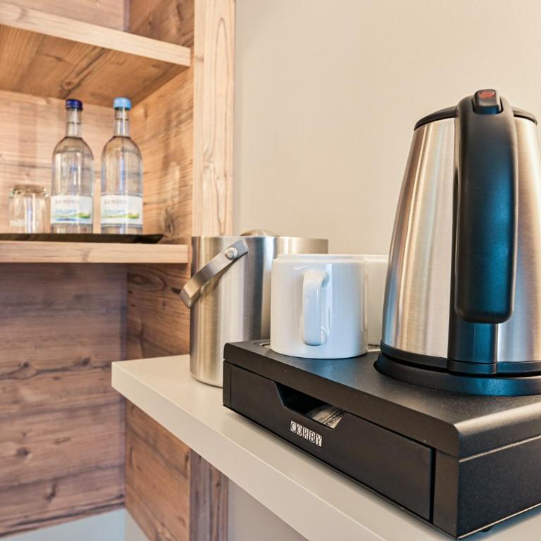feelMOOR - Gesundresort Bad Wurzach - Zimmer mit Queensize-Bett und Balkon - 1